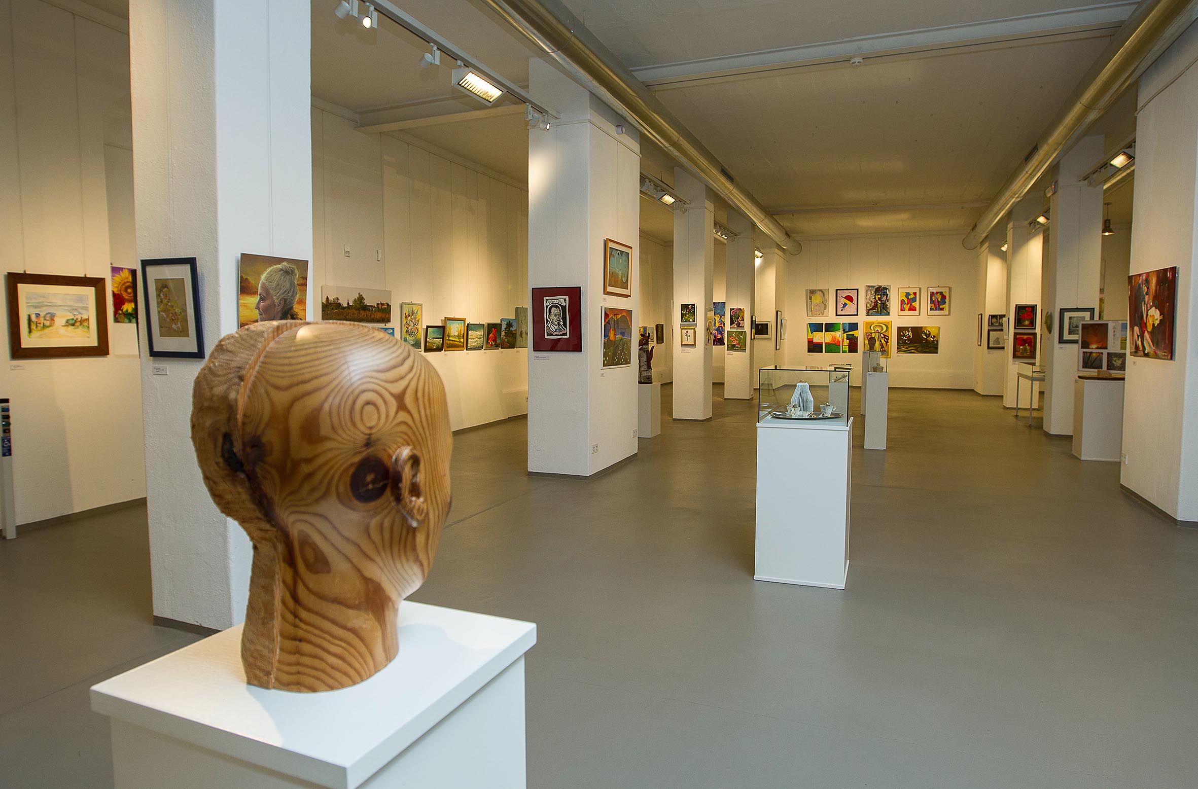 56Städtische Galerie Wollhalle GÜSTROW - KUNST HEUTE